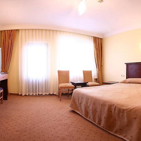 Kozakli Grand Termal Hotel Kozaklı Quarto foto