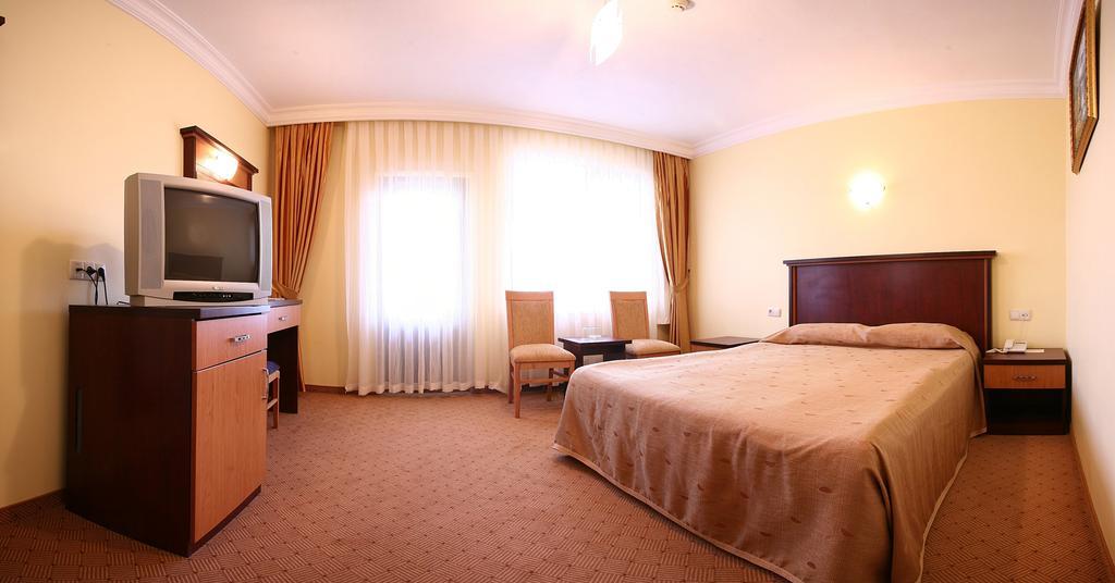 Kozakli Grand Termal Hotel Kozaklı Quarto foto